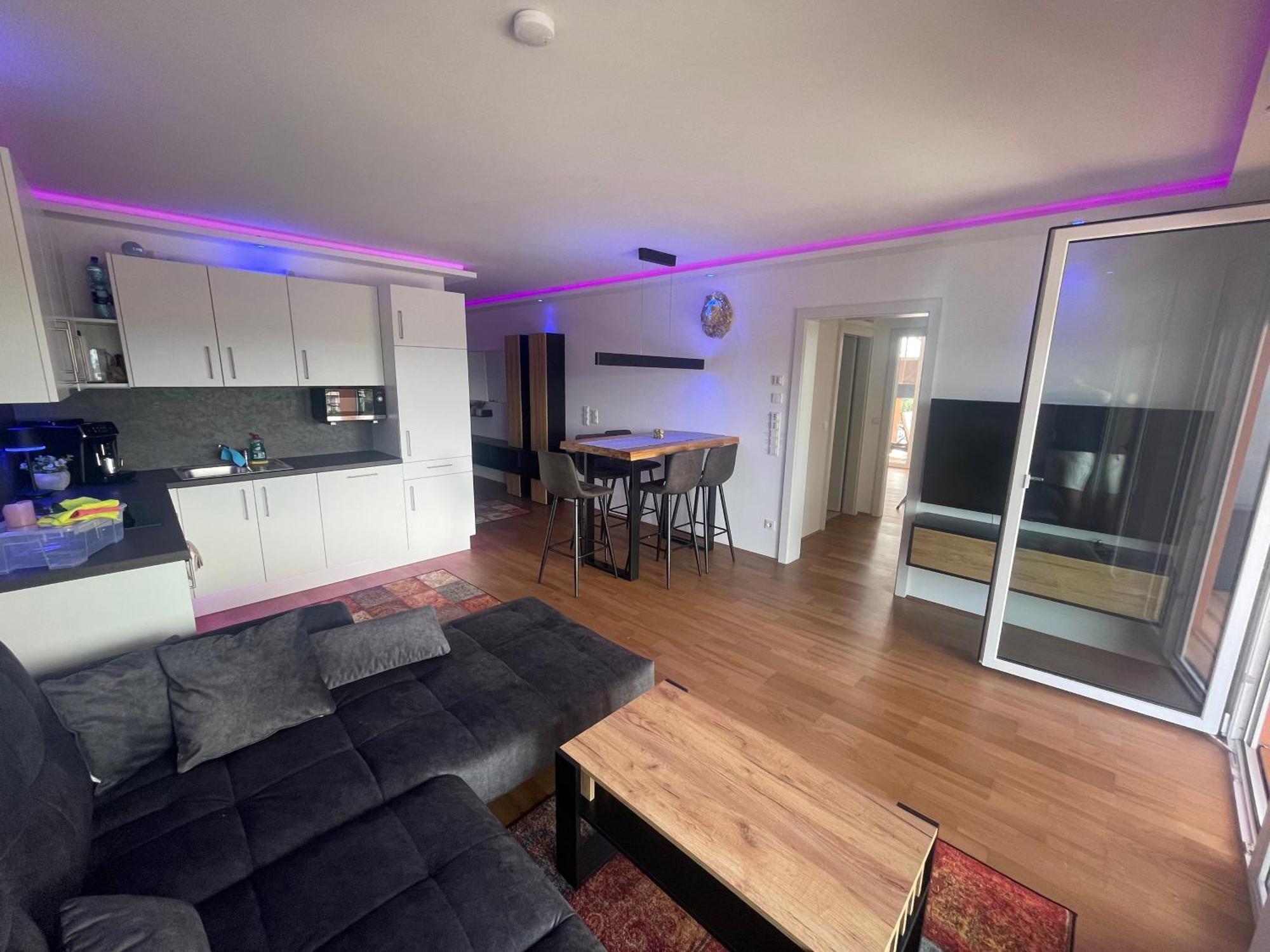 100 Qm Penthouse, Self-Check-In, 2 Parkplaetze Leilighet Graz Eksteriør bilde