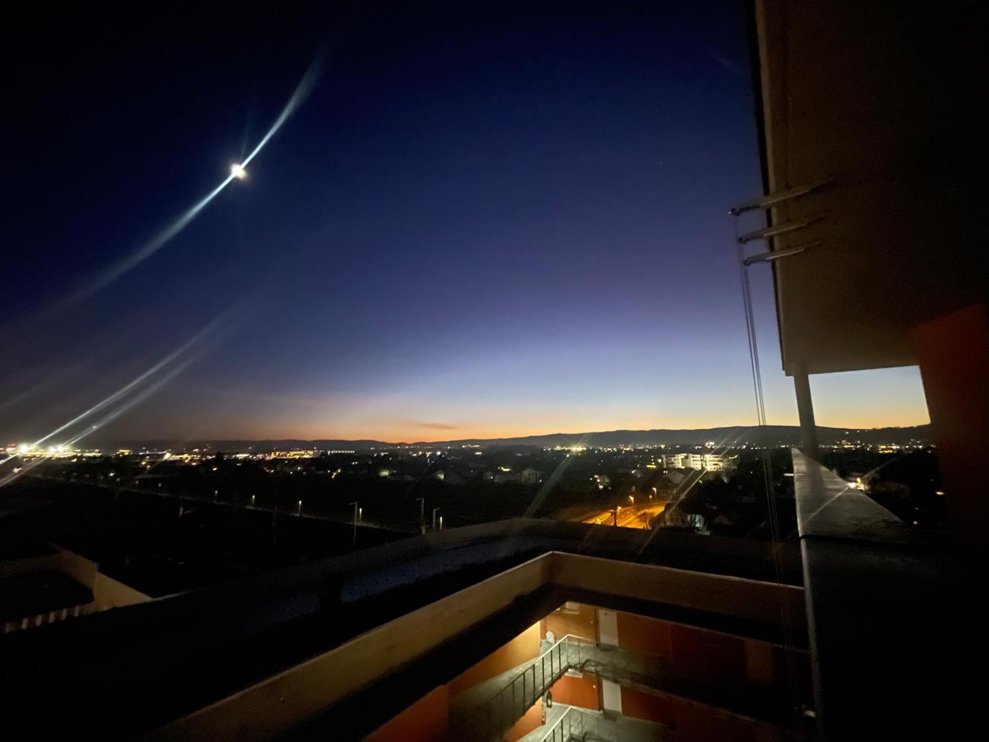 100 Qm Penthouse, Self-Check-In, 2 Parkplaetze Leilighet Graz Eksteriør bilde