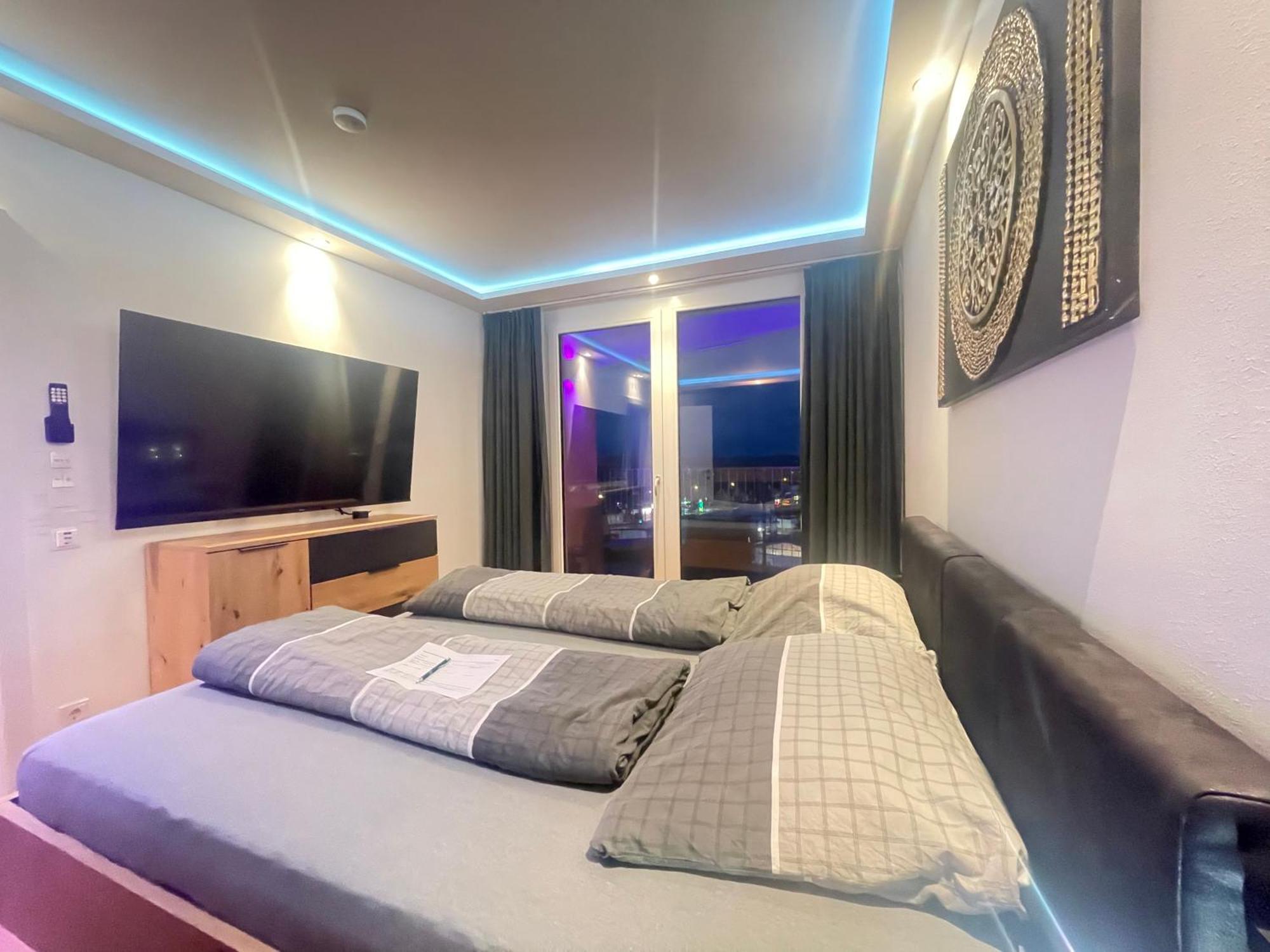 100 Qm Penthouse, Self-Check-In, 2 Parkplaetze Leilighet Graz Eksteriør bilde